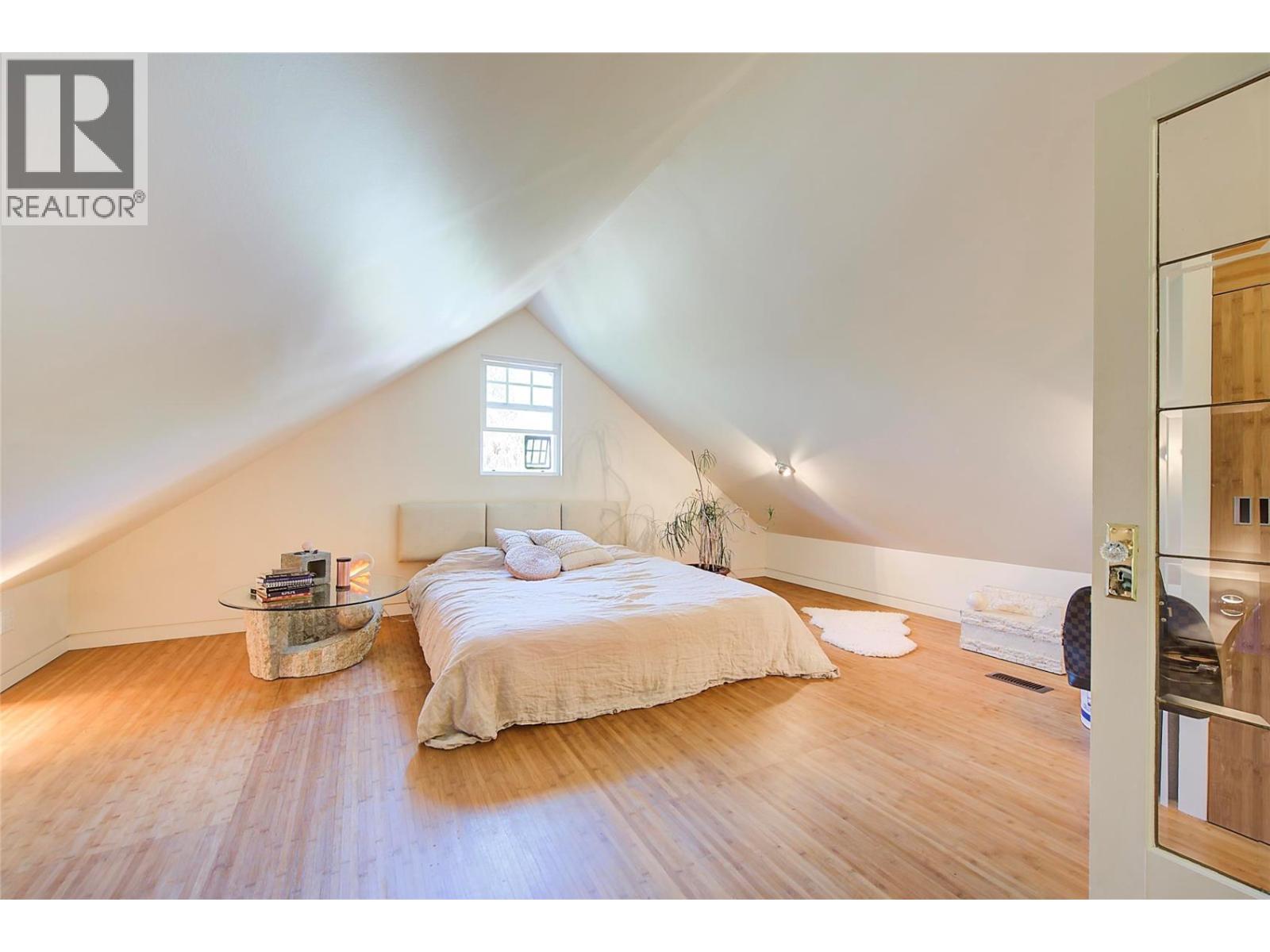 Additional image 6 of 815 Lawrence Avenue, Kelowna, BC, V1Y6M1