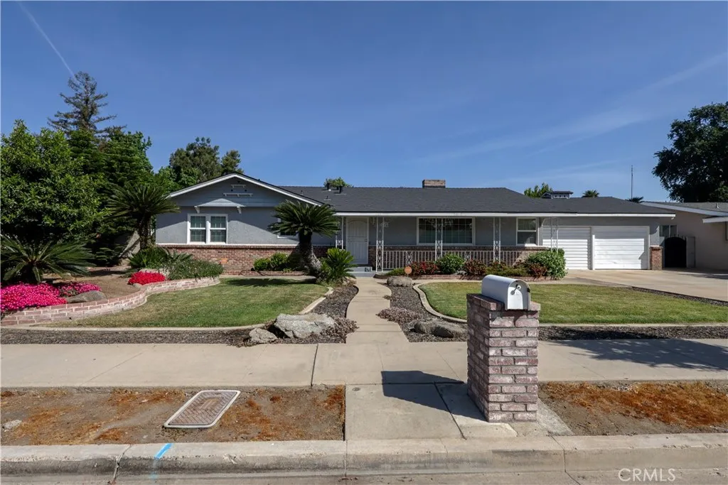 Additional image 3 of 494 E Merritt Avenue, Tulare, CA 93274