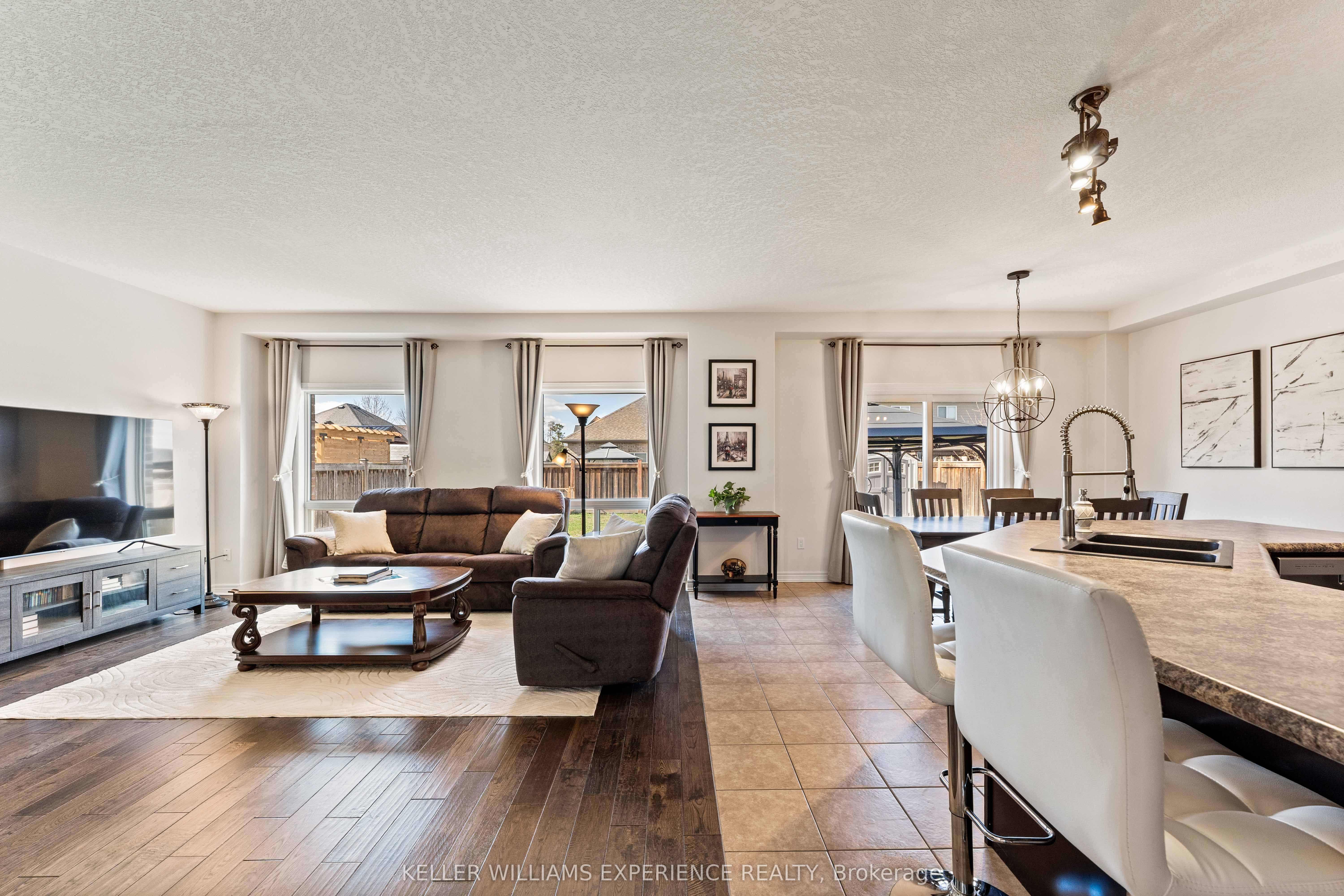 Additional image 6 of 154 Arnold Crescent, Essa, ON, L3W 0R1