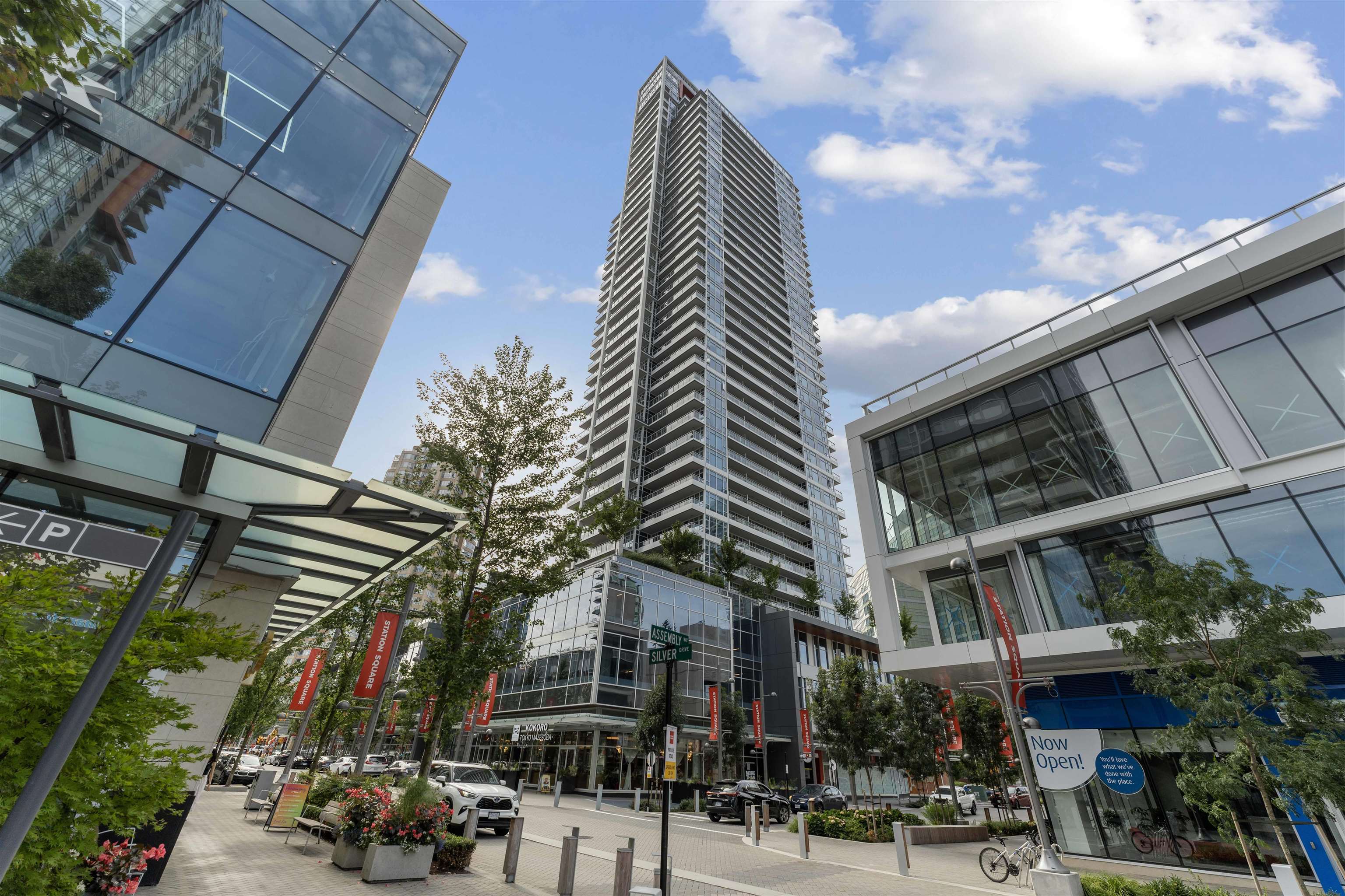 2102-6080 Mckay Avenue, Burnaby, BC, V5H 0J4