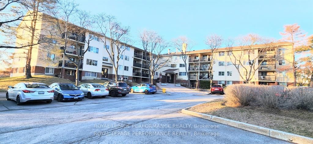 112-6470 Bilberry Drive, Ottawa, ON, K1C 4P1