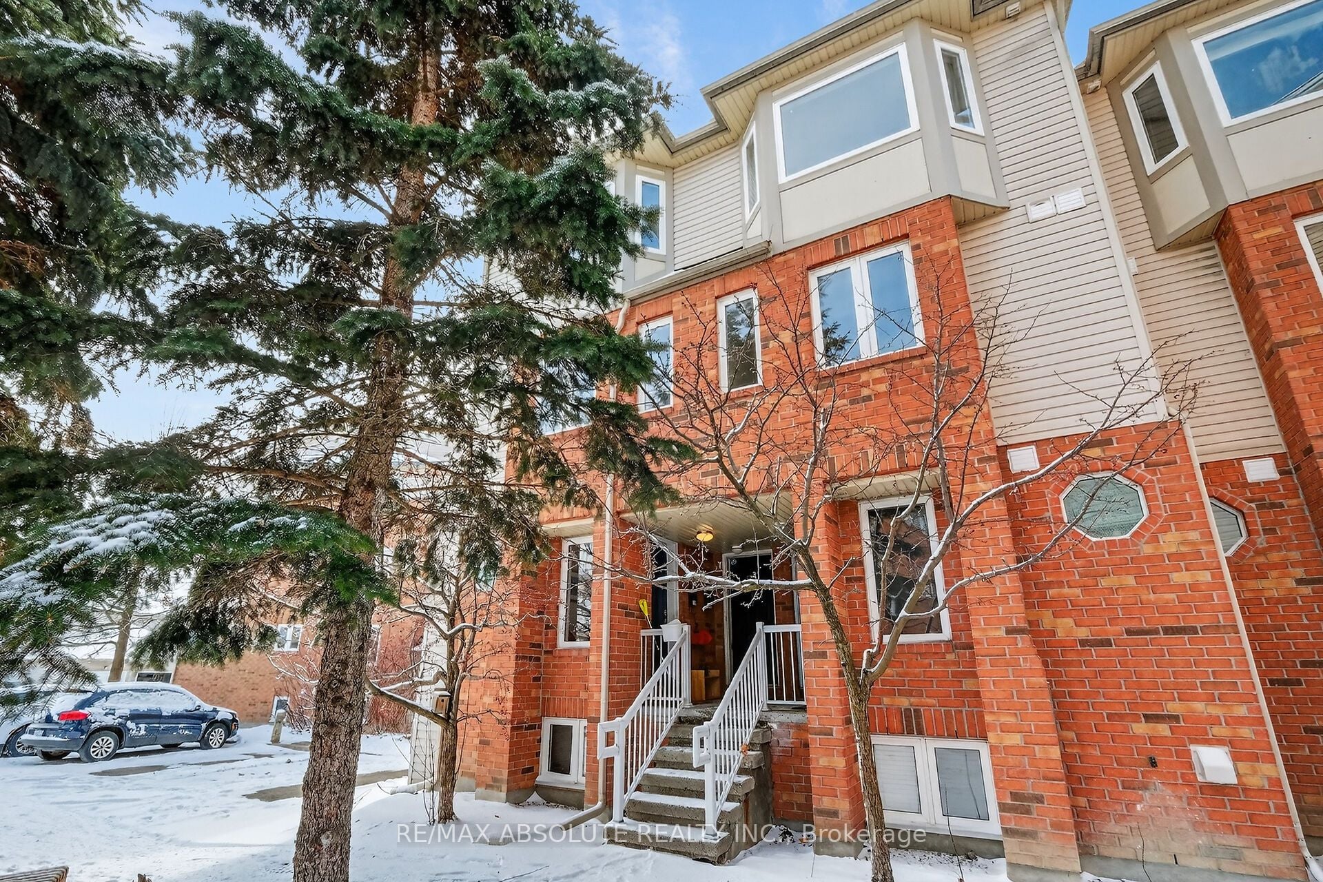Additional image 3 of 117 Tall Pines Private, Ottawa, ON, K2H 1H1
