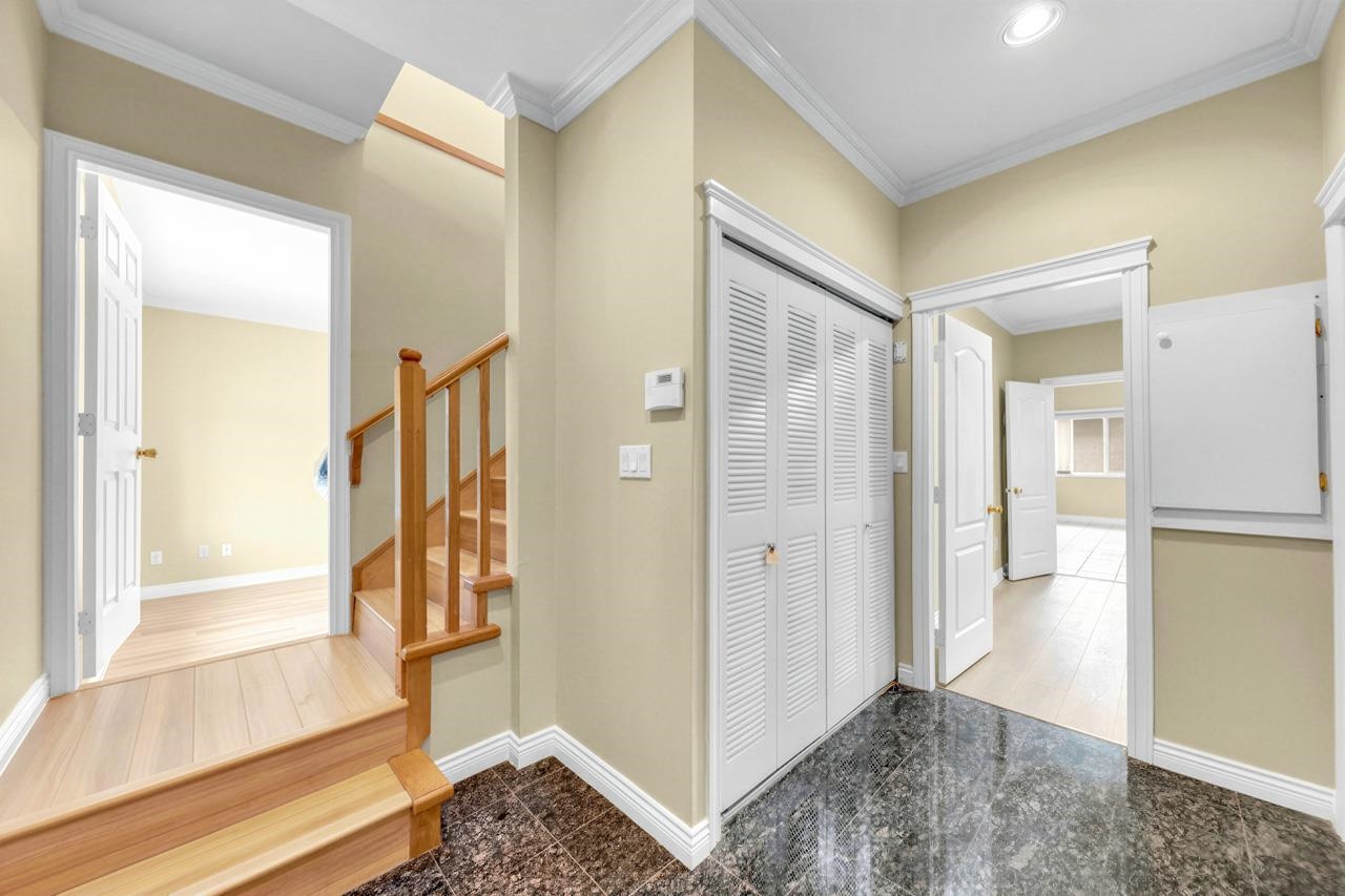 Additional image 2 of 6698 Union Street, Burnaby, BC, V5B 1X1