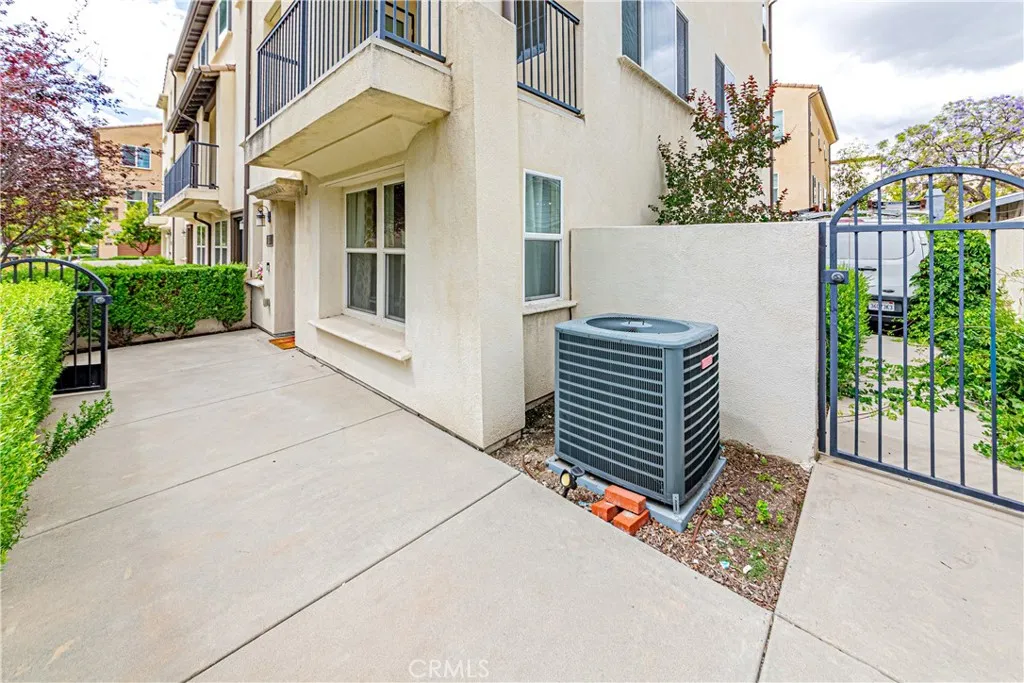 Additional image 47 of 809 N Dalton Ave Unit 104, Azusa, CA 91702