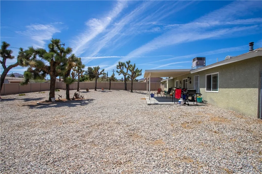 Additional image 55 of 7053 Balsa Ave, Yucca Valley, CA 92284