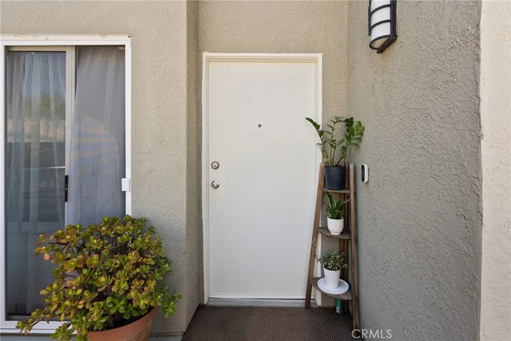 Additional image 3 of 21200 Trumpet Dr Unit 205, Newhall, CA 91321