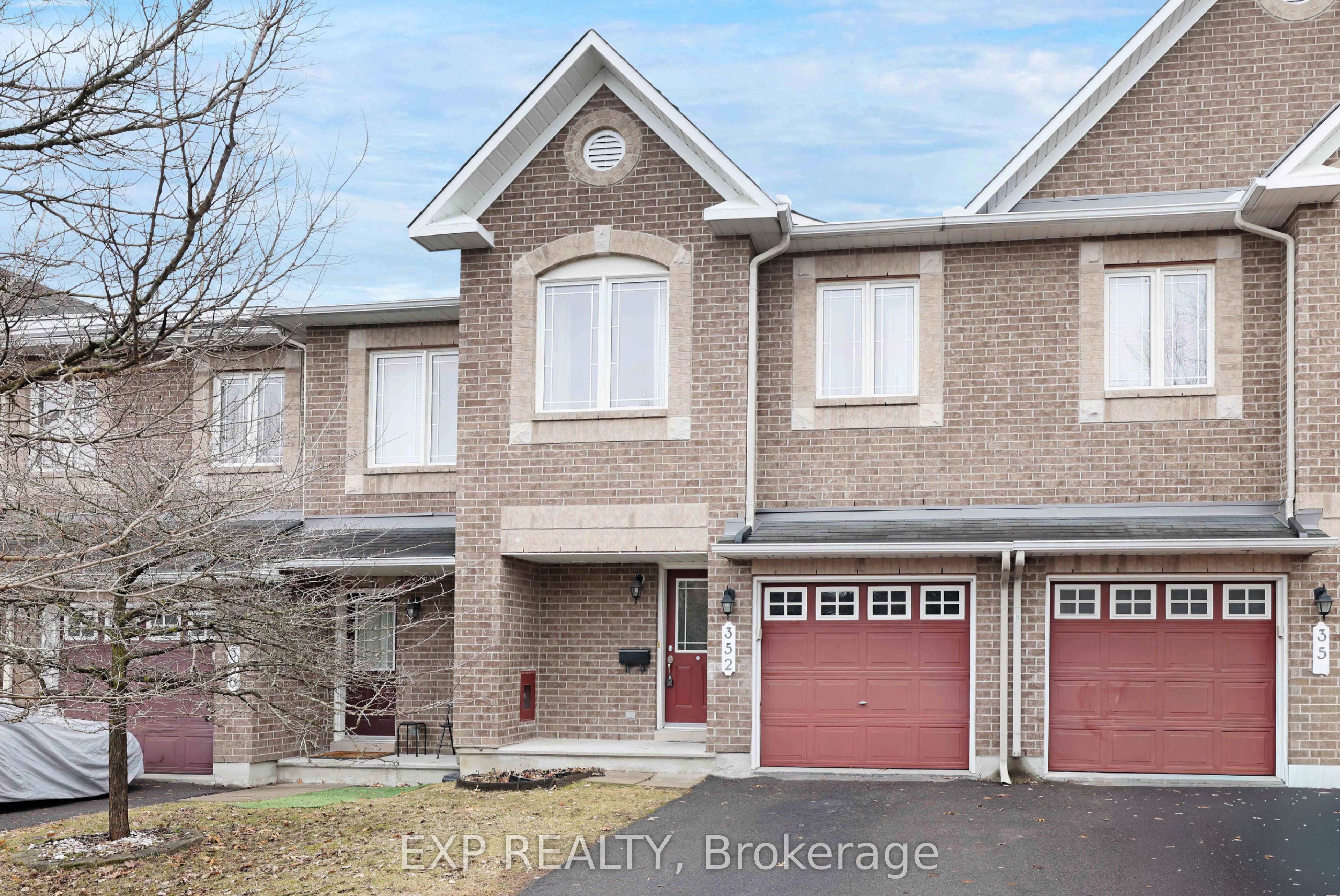 Additional image 2 of 352 Forestbrook Street, Ottawa, ON, K2K 0B8