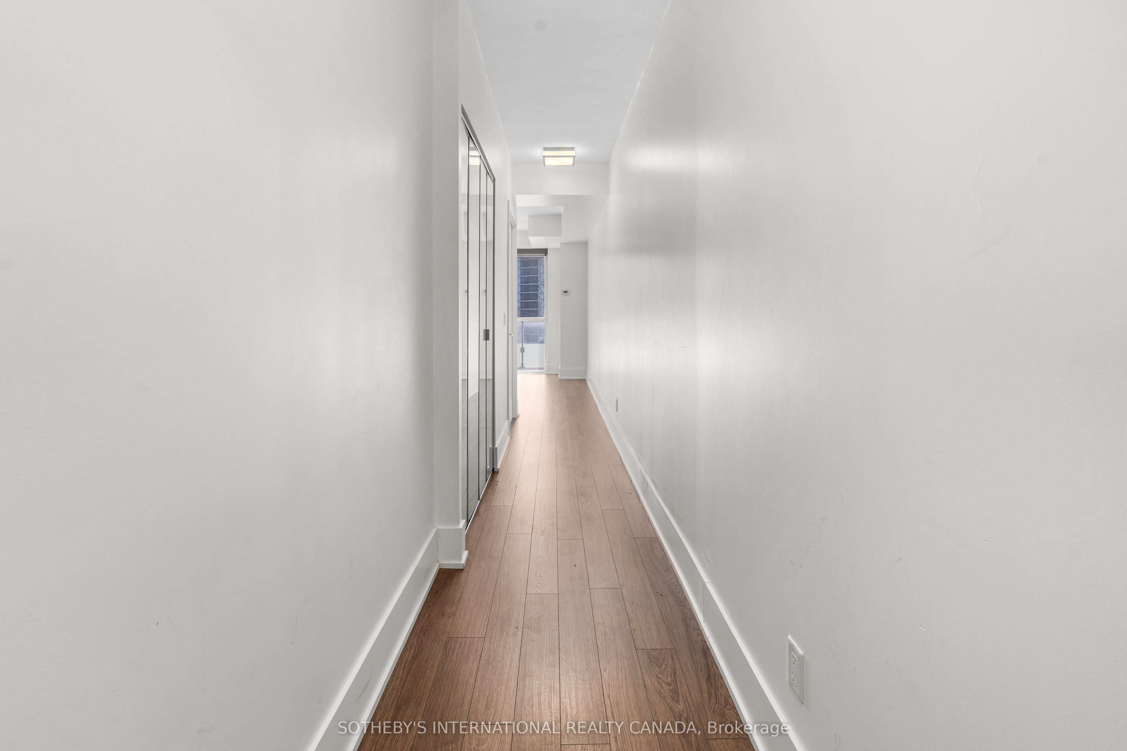 Additional image 3 of 2409-300 Front Street W, Toronto, ON, M5V 0E9
