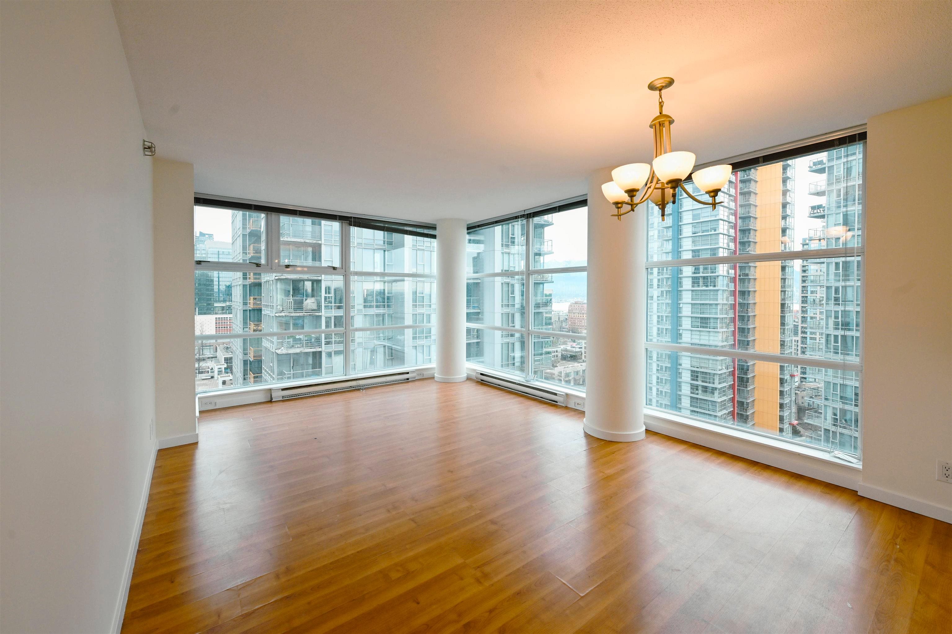 Additional image 2 of 2206-111 Georgia Street W, Vancouver, BC, V6B 1T8