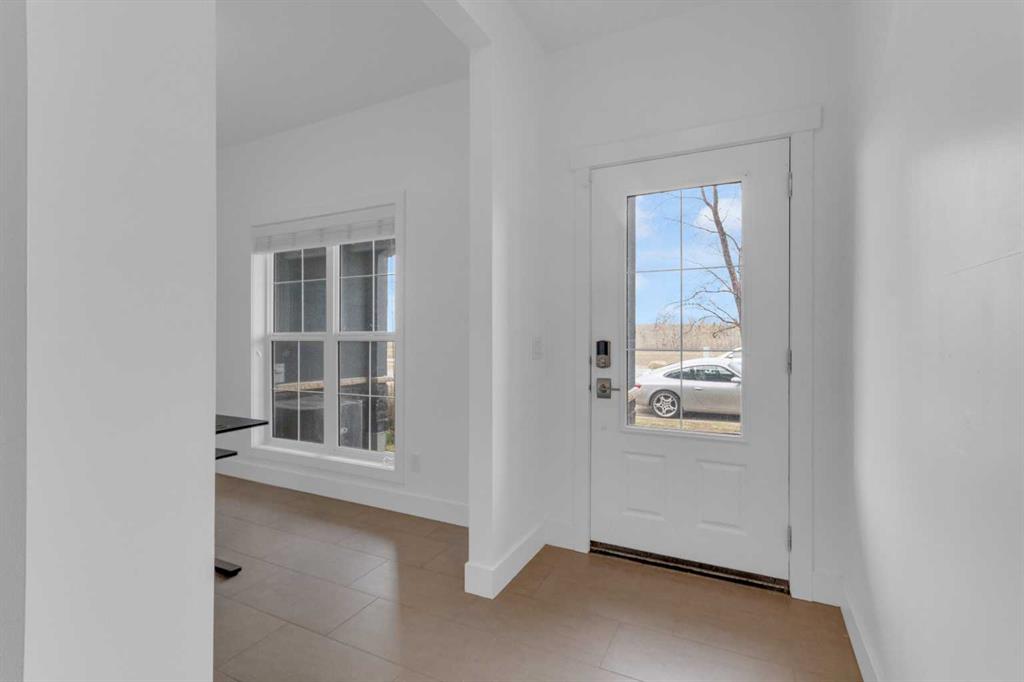 Additional image 4 of 424 Quarry Way SE, Calgary, AB, T2C 5N4