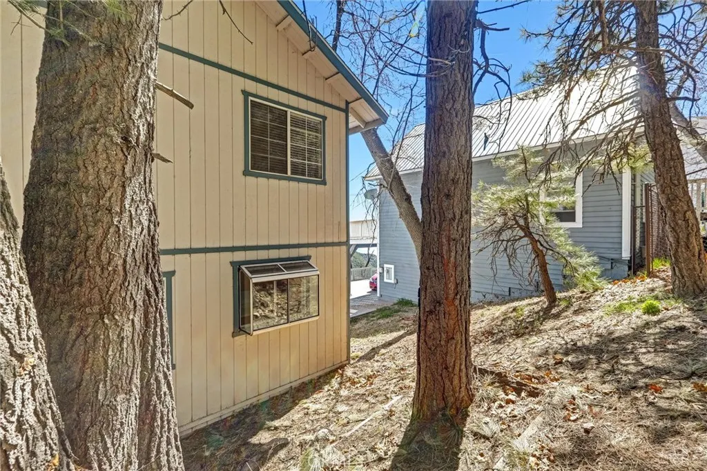 Additional image 92 of 31920 Pine Cone Drive, Running Springs, CA 92382