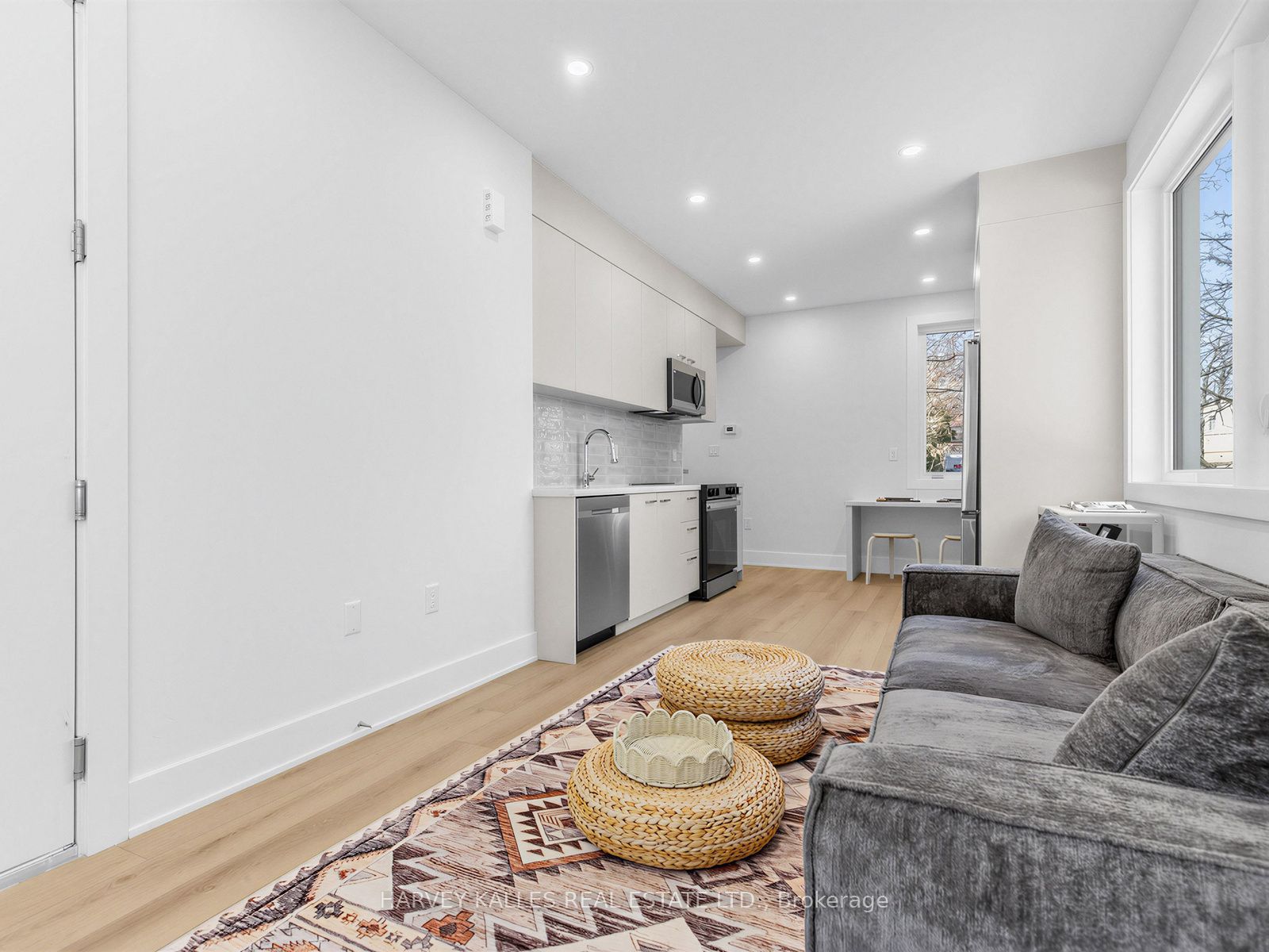 Additional image 4 of 2b-45 Bellevue Avenue, Toronto, ON, M5T 2N5