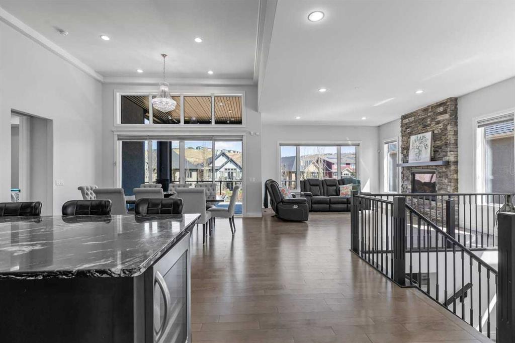 Additional image 5 of 112 Cranbrook View SE, Calgary, AB, T3M 1W5