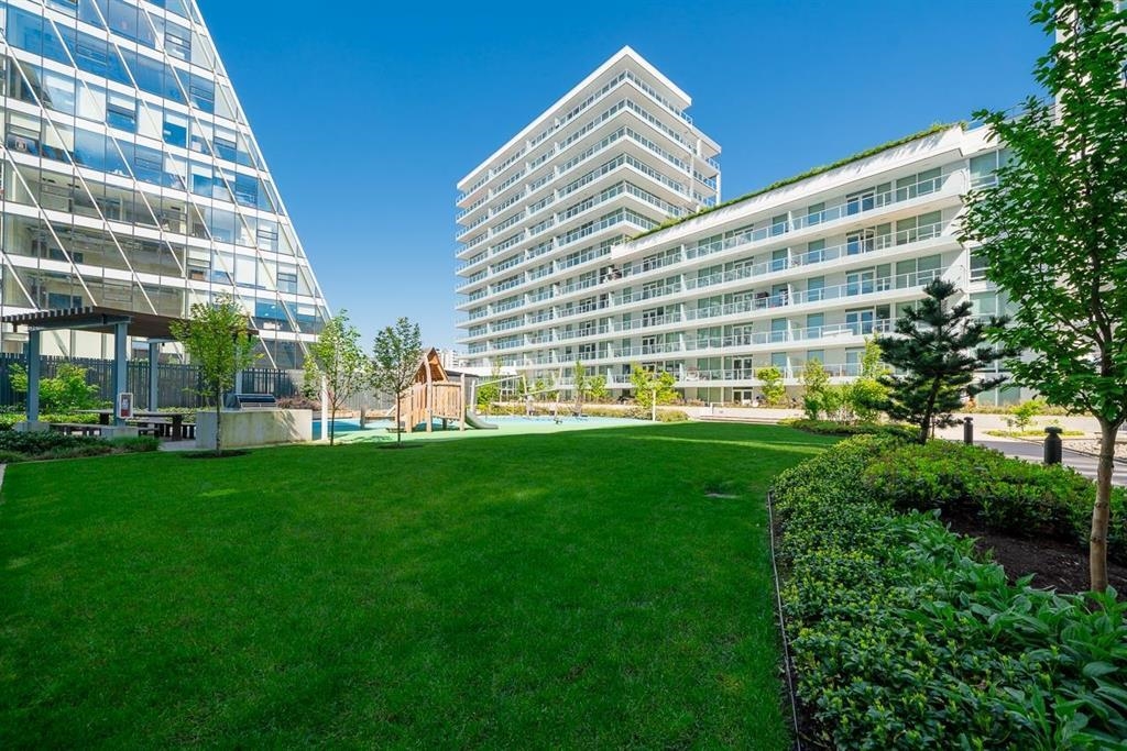 Additional image 5 of 757-6320 No. 3 Road, Richmond, BC, V6Y 0L5