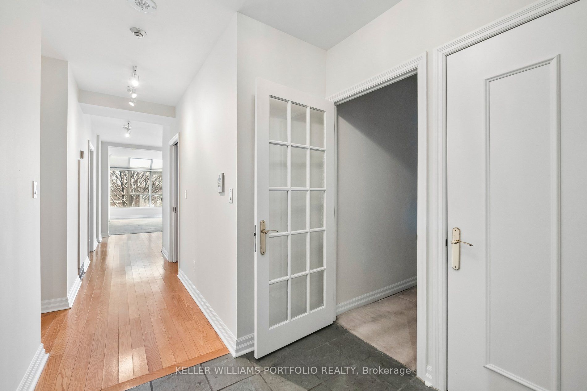Additional image 4 of 702-2727 Yonge Street, Toronto, ON, M4N 3R6