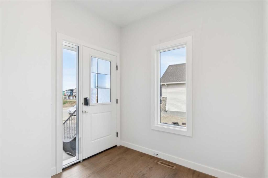 Additional image 4 of 39 Hotchkiss Avenue SE, Calgary, AB, T3S 0T5