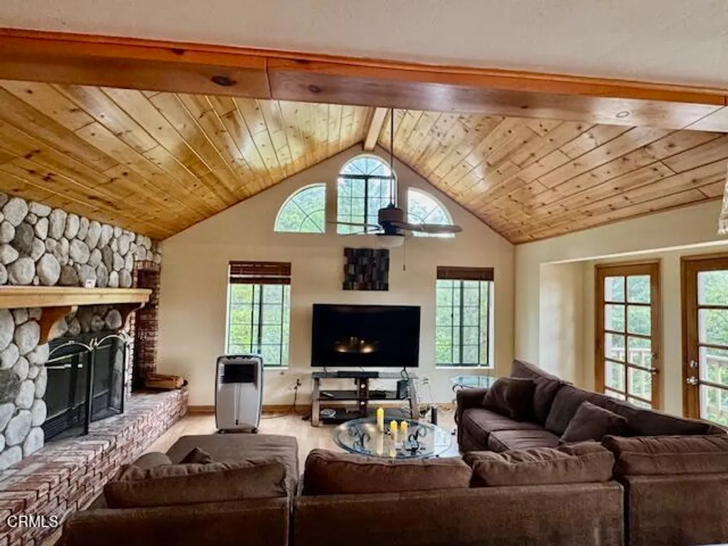 Additional image 3 of 232 N Fairway Drive N, Lake Arrowhead, CA 92352
