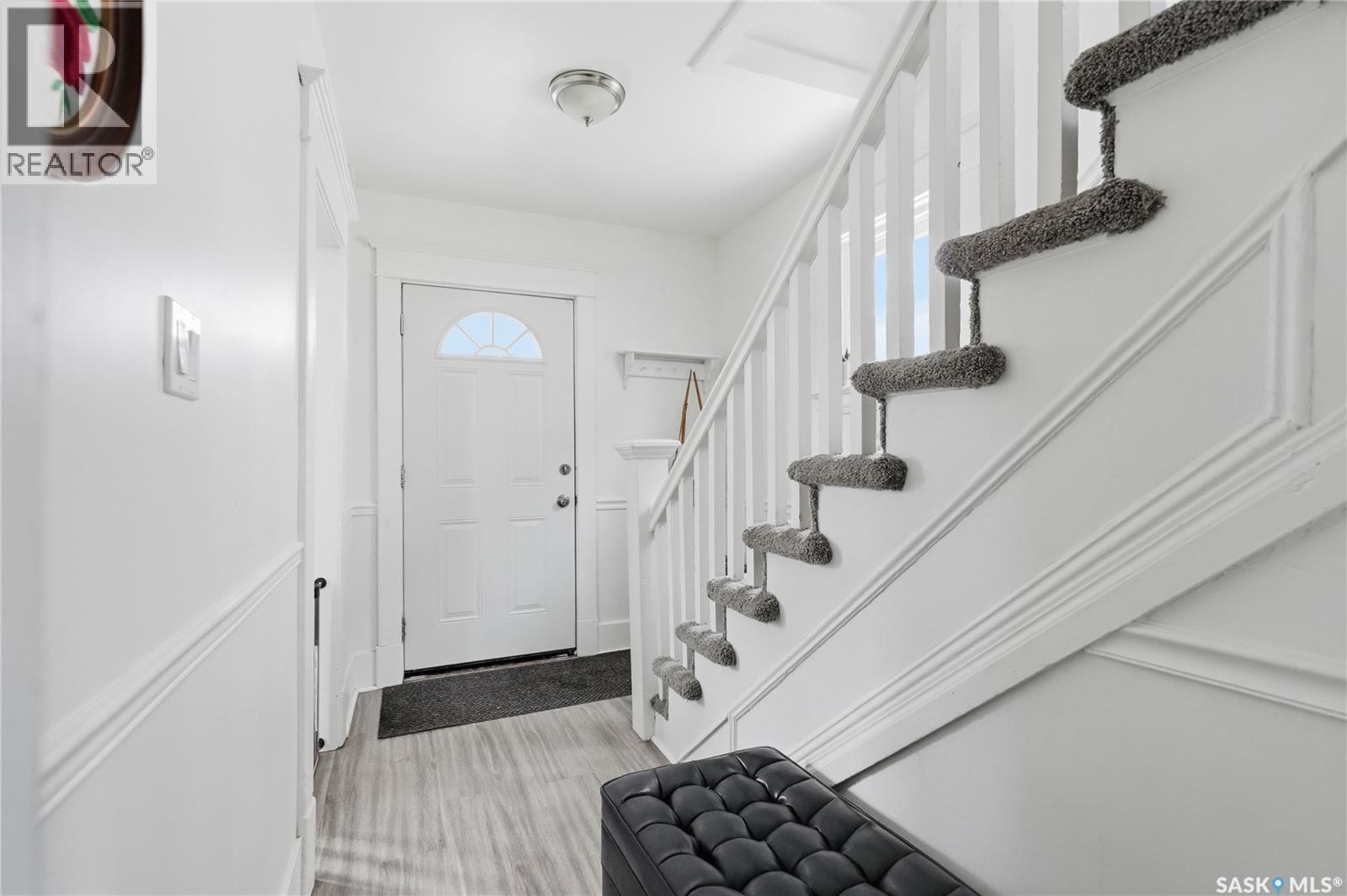 Additional image 2 of 236 I Avenue N, Saskatoon, SK, S7L0G4