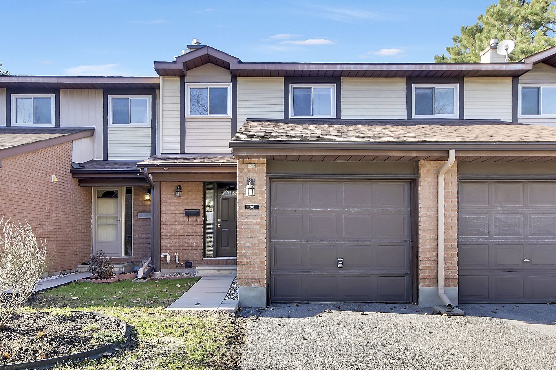 65-88 Clarkson Crescent, Ottawa, ON, K2L 3E2