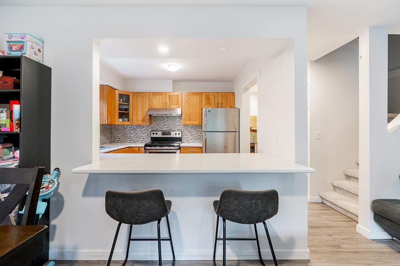 412-10620 150 Street, Surrey, BC, V3R 7R9