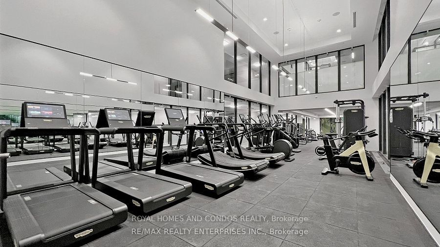 Additional image 4 of 908-158 Front St Street E, Toronto, ON, M5A 1E5