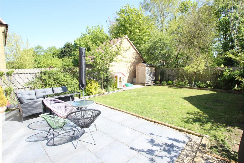Additional image 23 of 4 bed detached house for saleButtermere Crescent, Lakeside, Doncaster DN4