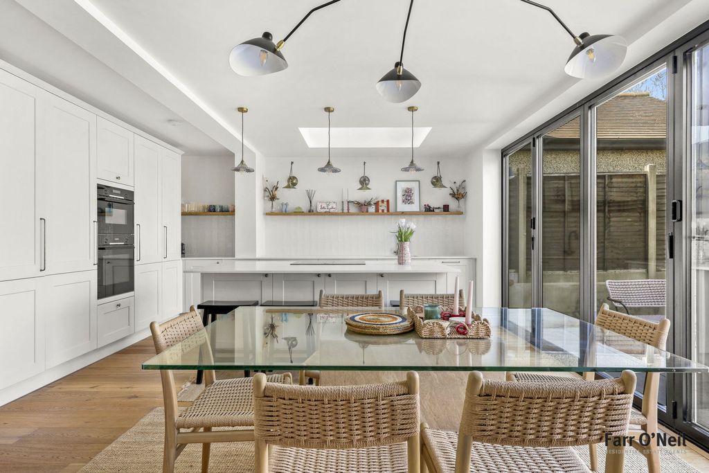 Additional image 11 of 4 bed semi-detached house for saleRoding Lane, Buckhurst Hill IG9
