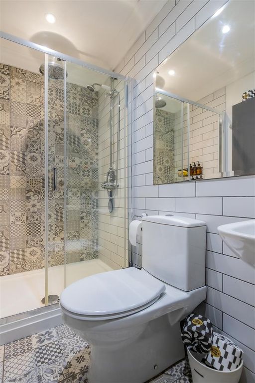 Additional image 10 of 2 bed flat for saleAlbany Road, Roath, Cardiff CF24
