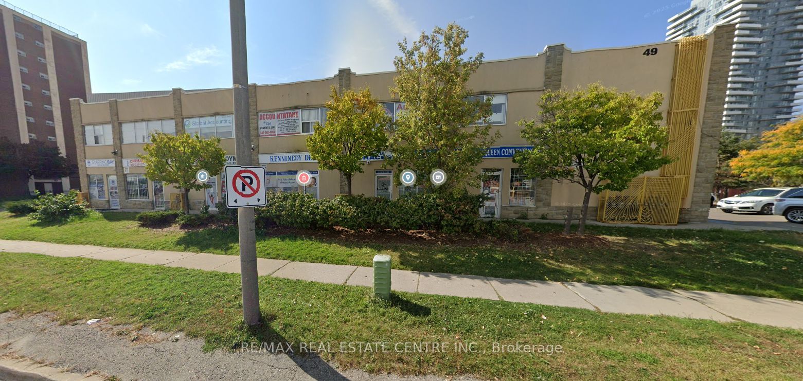 202-49 Hillcrest Avenue, Brampton, ON, L6W 4V4