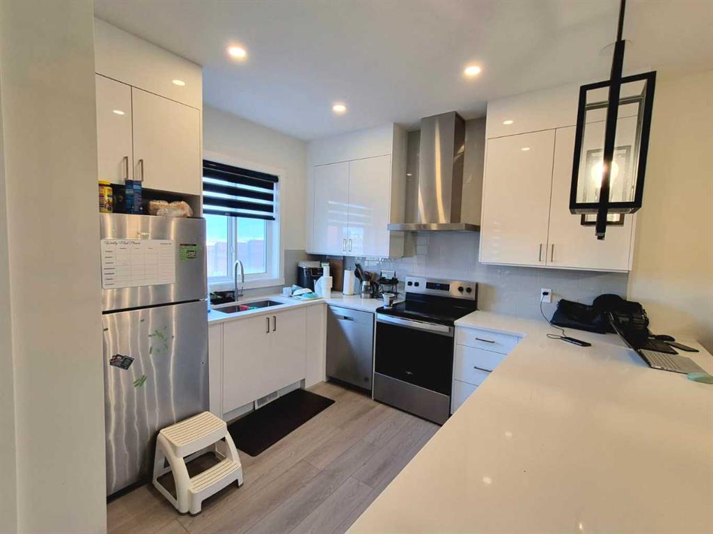 Additional image 5 of 125 Sage Hill Circle, Calgary, AB, T3R 1V2