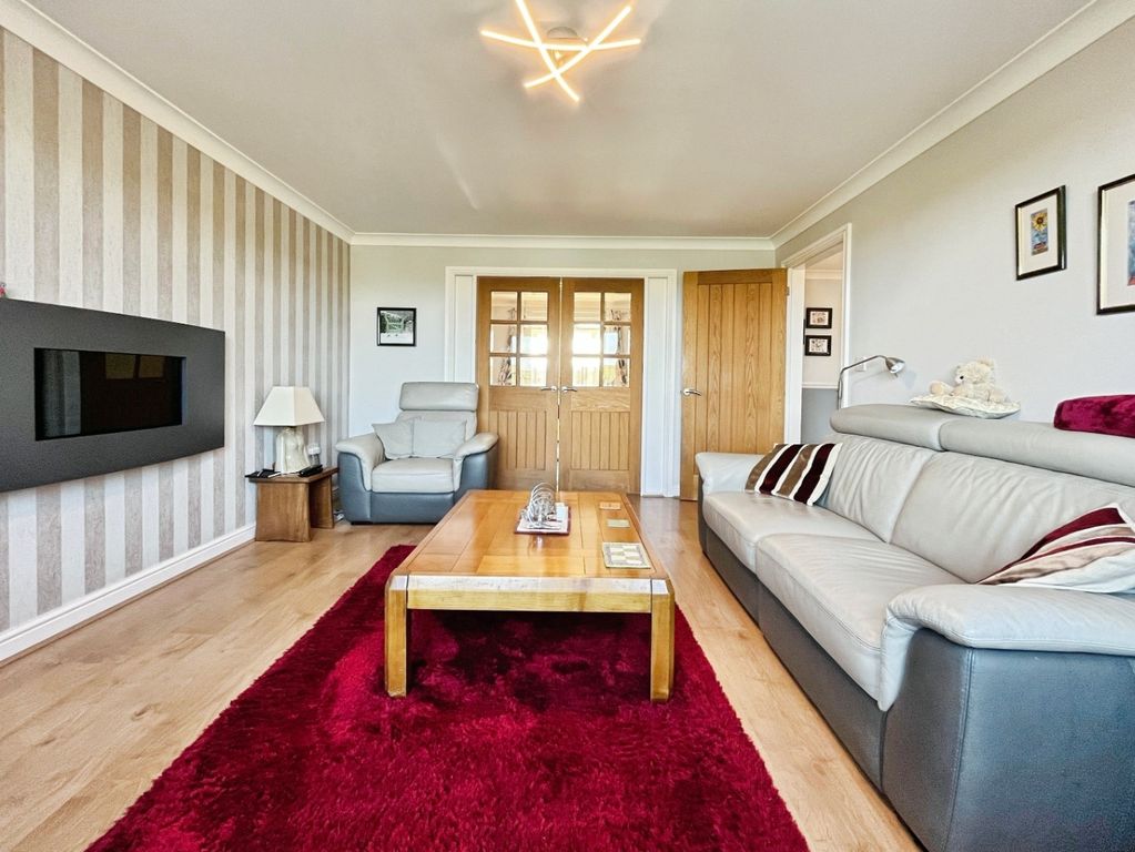 Additional image 7 of 4 bed detached house for saleFerry Road, Barrow Haven, Barrow-Upon-Humber DN19