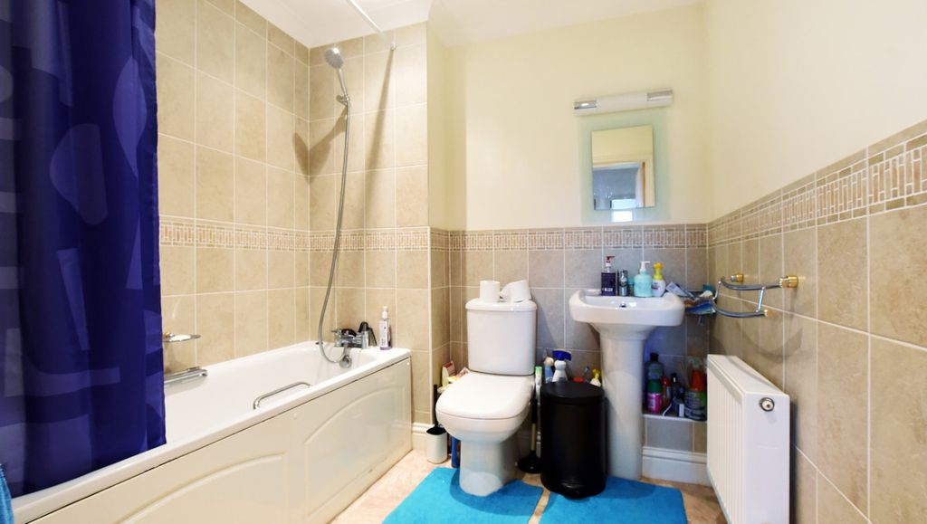 Additional image 6 of 2 bed flat for saleBeachy Head View, St. Leonards TN38
