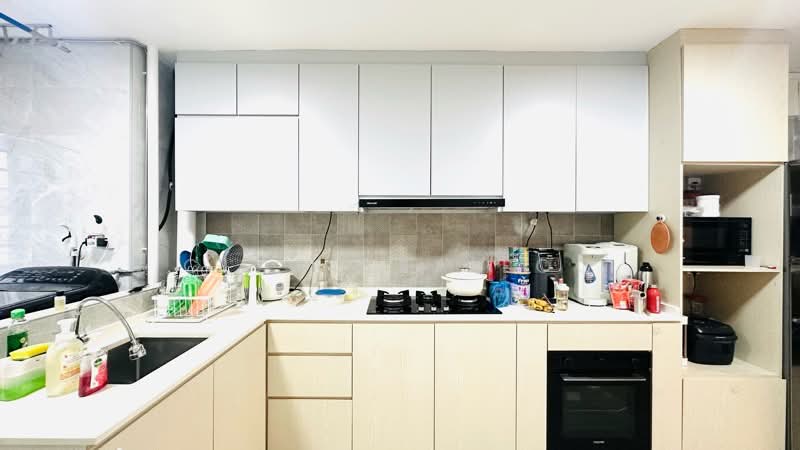 301 Serangoon Avenue 2 photo 5