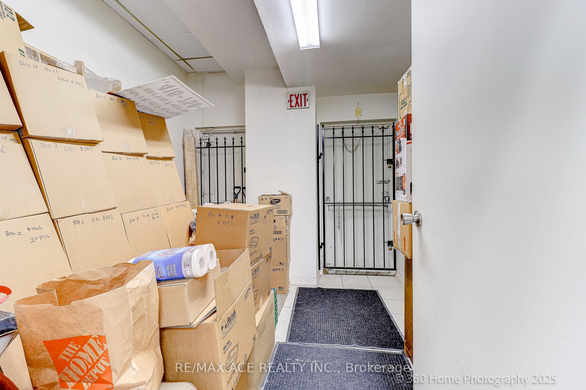 Additional image 5 of 426-428 Dawes Road, Toronto, ON, M4B 2E8