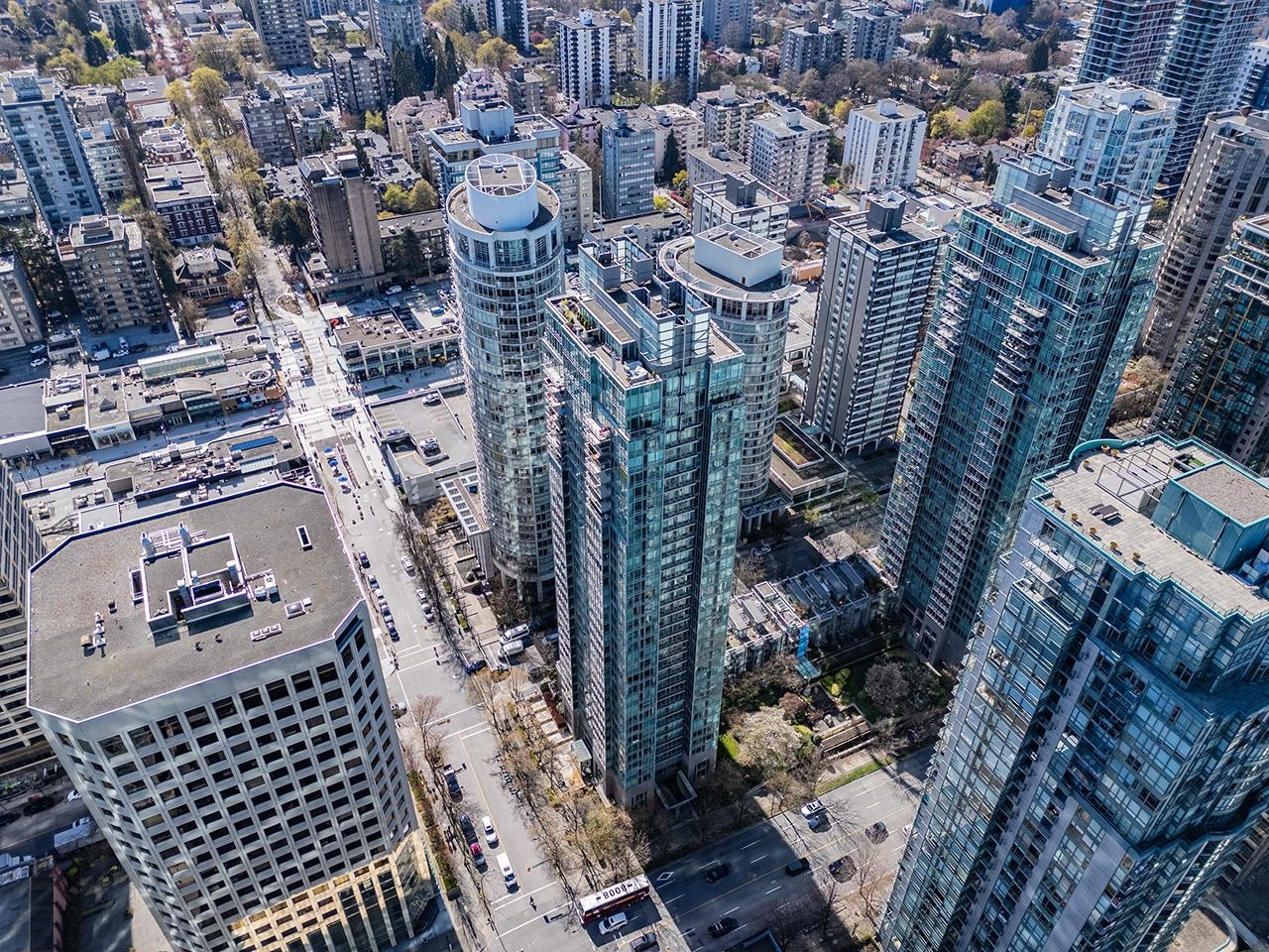 3206-1200 Georgia Street W, Vancouver, BC, V6E 4R2