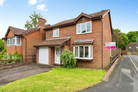 Welland Gardens, West End, Southampton SO18