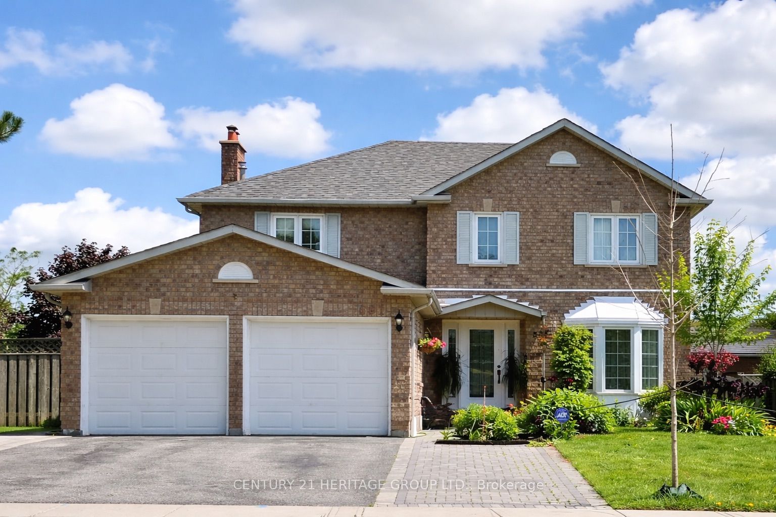 691 Shanahan Boulevard, Newmarket, ON, L3X 1P8