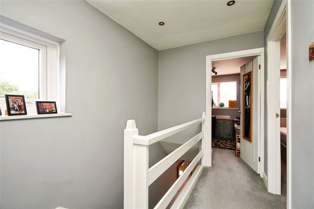 Additional image 16 of 3 bed semi-detached house for saleChichester Close, Bicester, Oxfordshire OX26