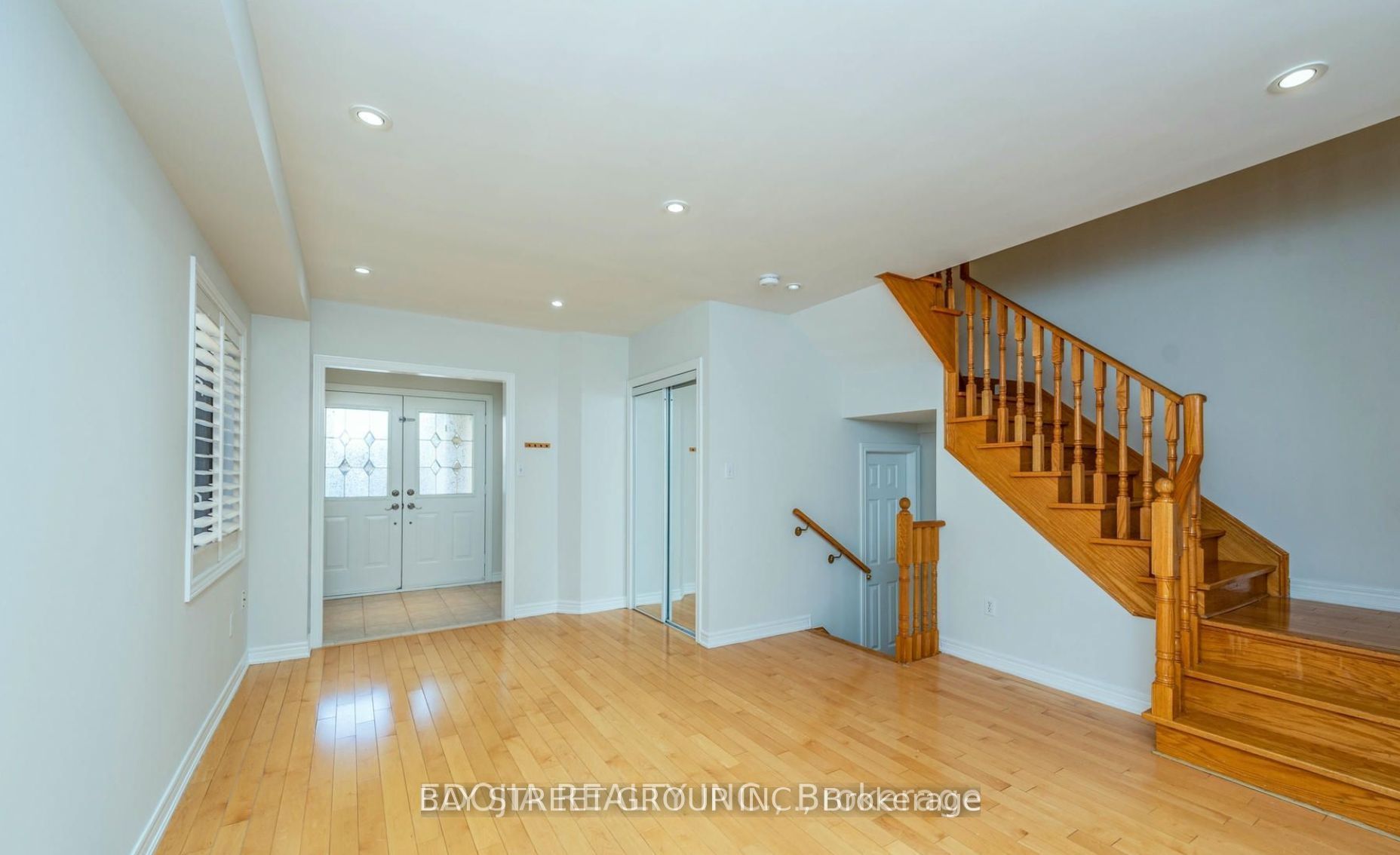 Additional image 2 of 130 Royal Appian Crescent, Vaughan, ON, L4K 5L7