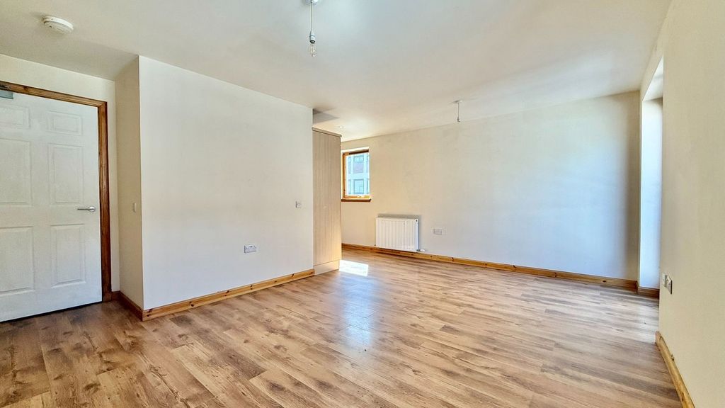 Additional image 5 of 1 bed flat for saleFlat 1, 4 Baron Taylor Street, Inverness IV1