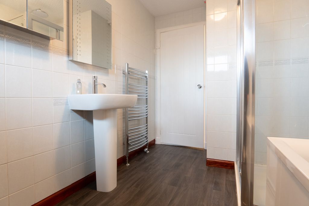 Additional image 18 of 3 bed detached bungalow for saleSpringfield Terrace, Alness IV17
