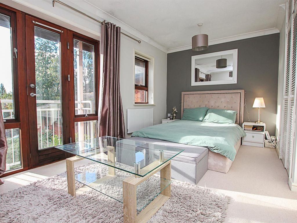 Additional image 2 of Studio for saleRobert Jennings Close, Cambridge CB4