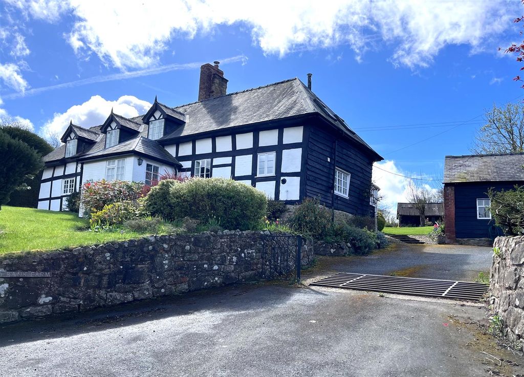 3 bed detached house for saleAdforton, Leintwardine, Craven Arms SY7