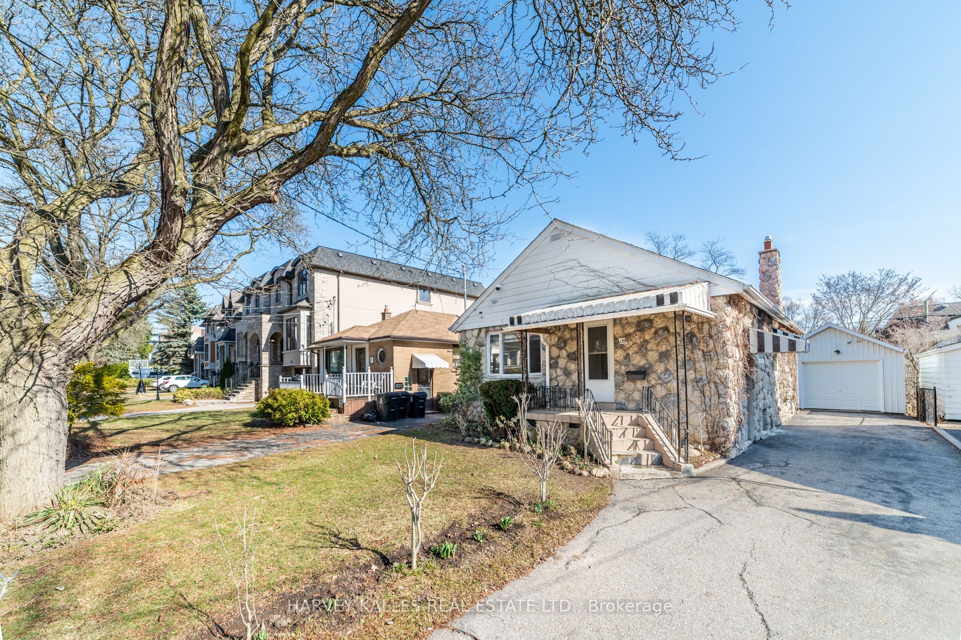 139 Kingsdale Avenue, Toronto, ON, M2N 3W8