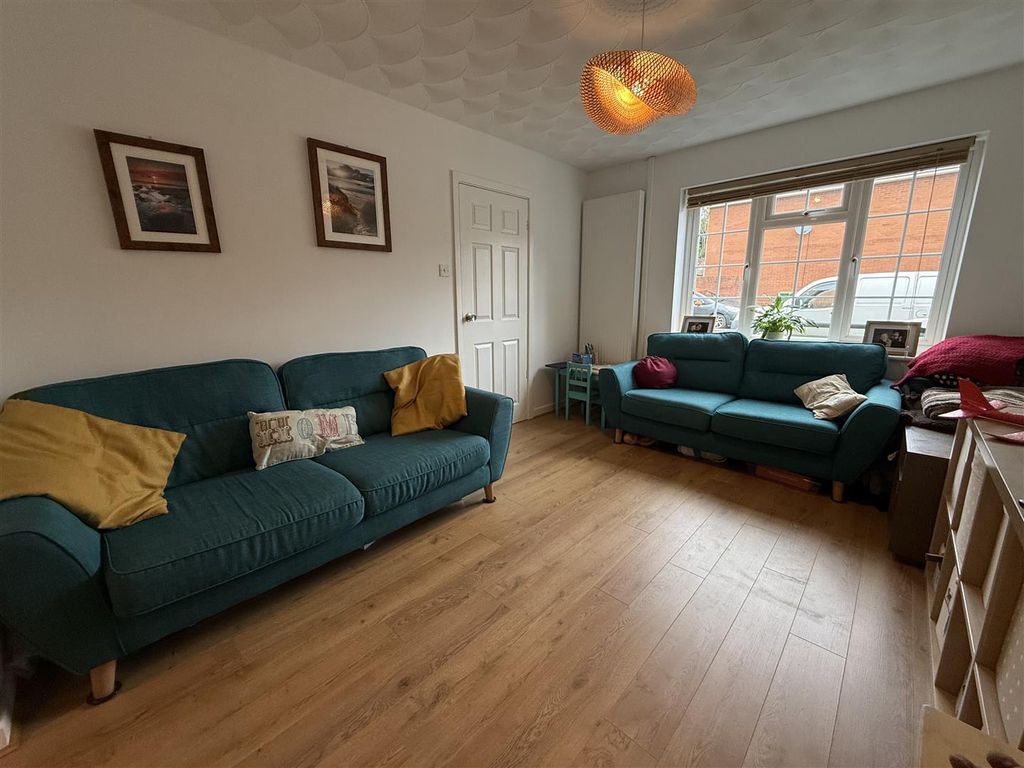 Additional image 5 of 3 bed detached house for saleCae Syr Dafydd, Cardiff CF11