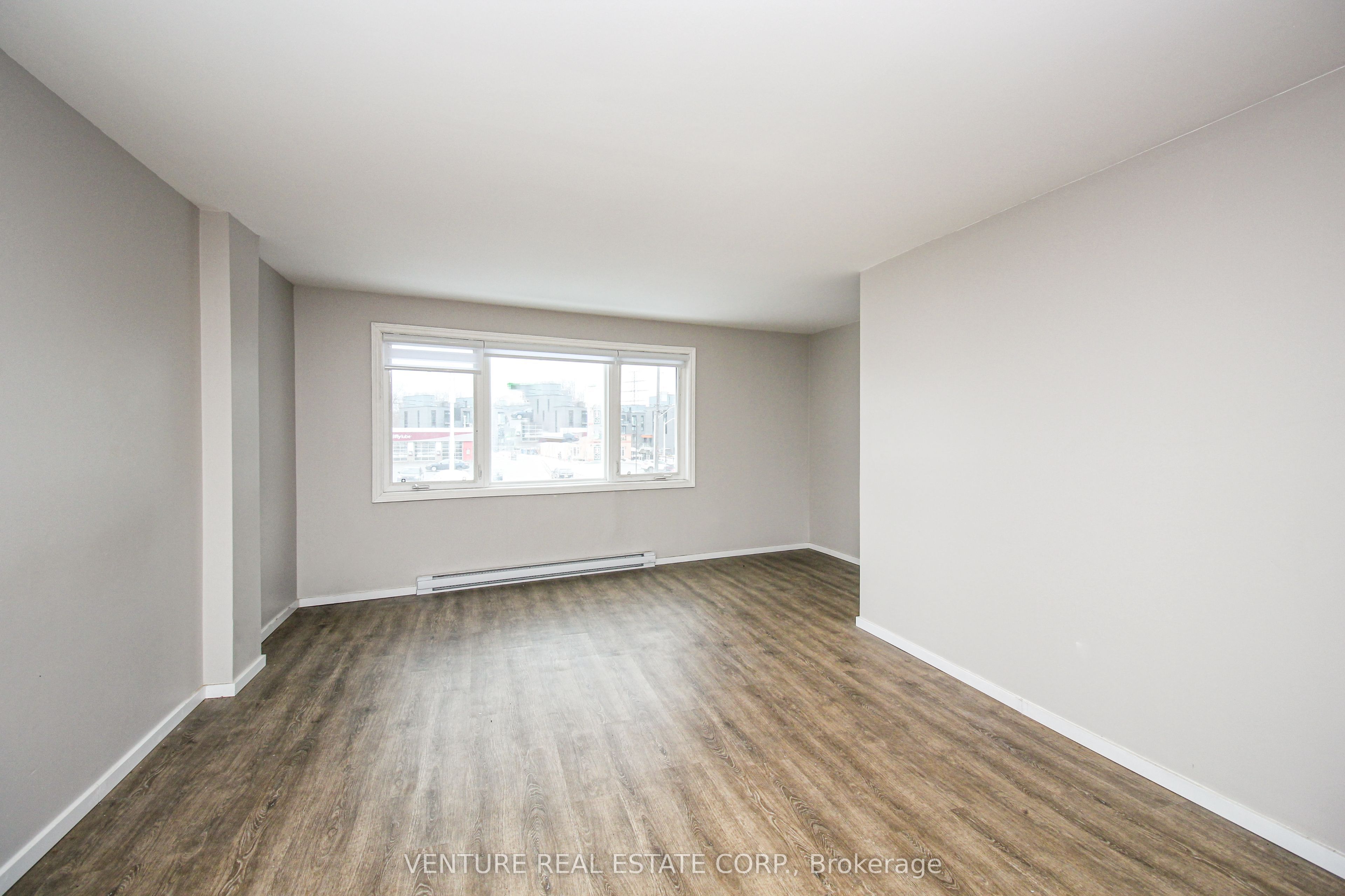 Additional image 6 of 1-4227 Dundas Street W, Toronto, ON, M8X 1Y3