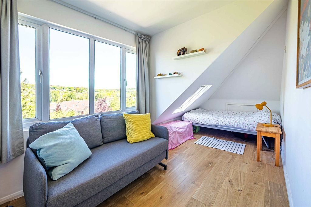Additional image 17 of 5 bed semi-detached house for saleShrublands Road, Berkhamsted, Hertfordshire HP4