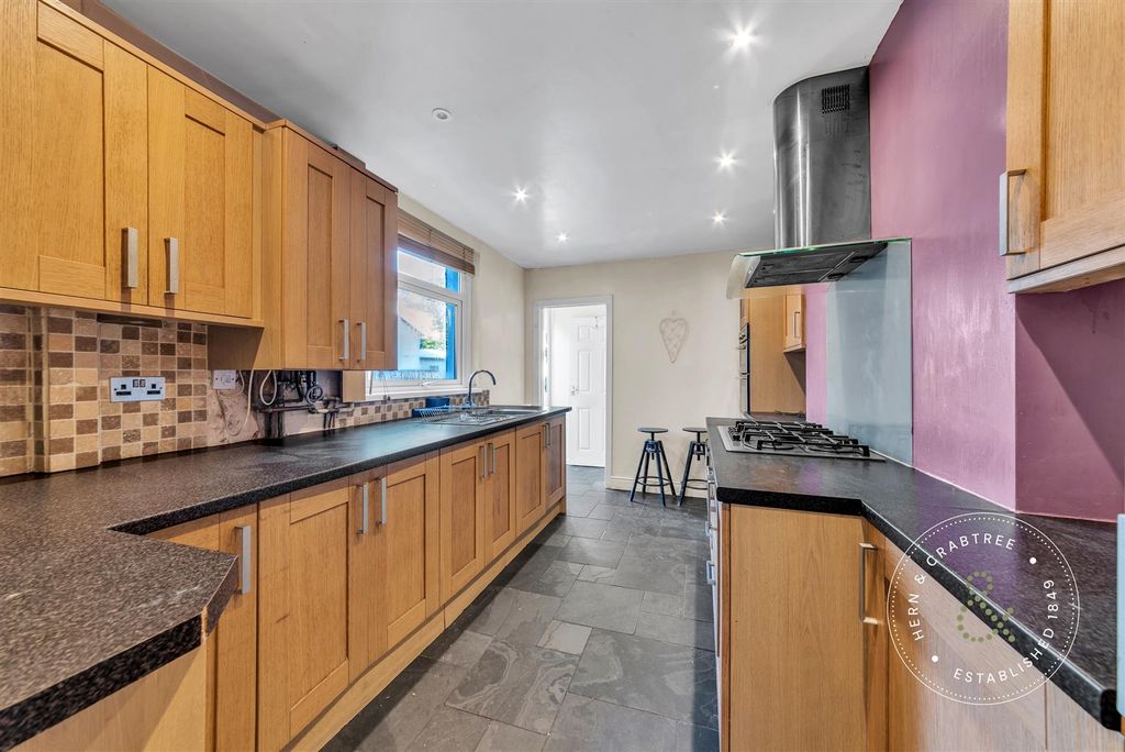Additional image 8 of 3 bed terraced house for saleThurston Street, Canton, Cardiff CF5