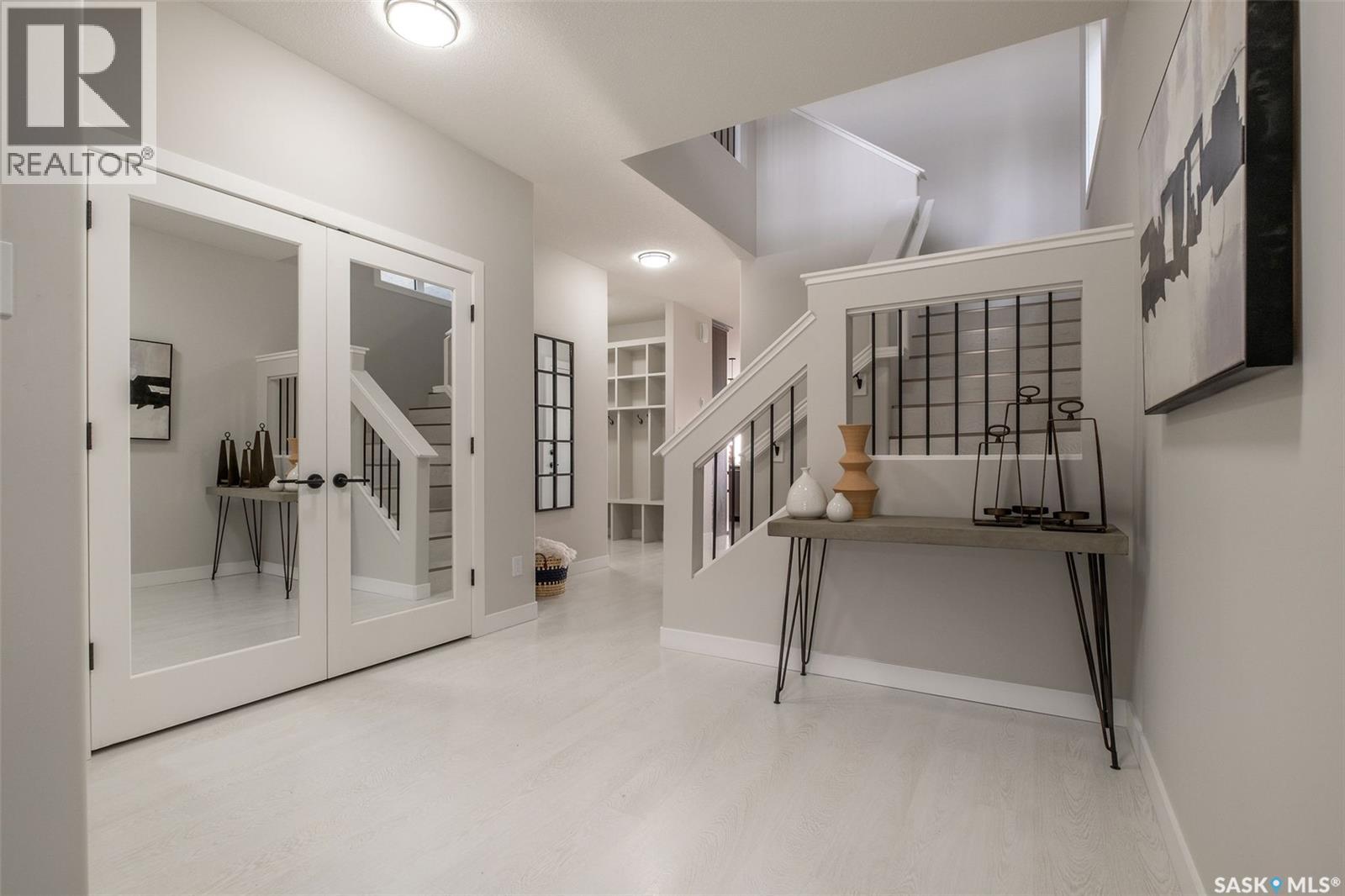 Additional image 3 of 3748 Gee Crescent, Regina, SK, S4V3P1