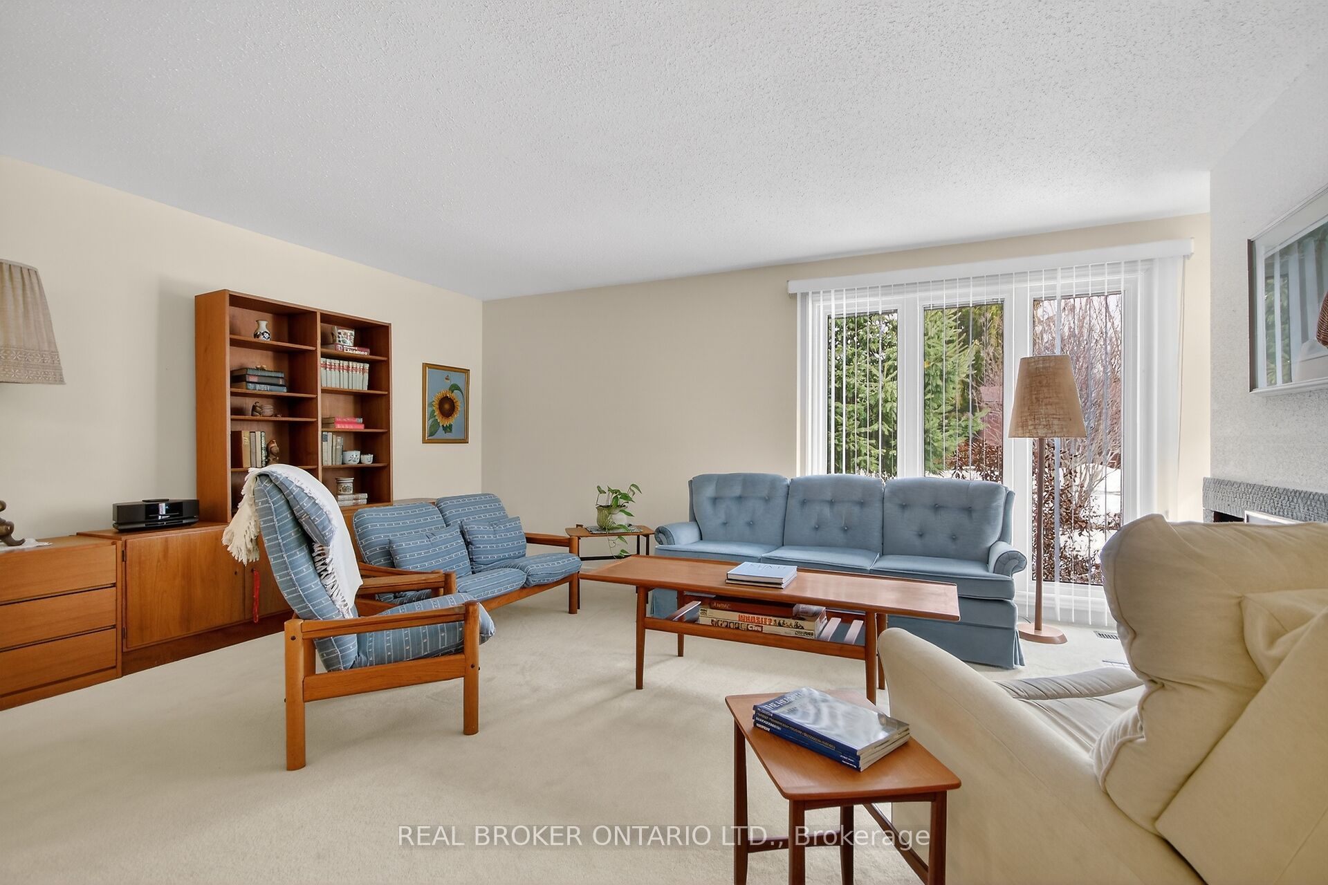Additional image 5 of 10 Amundsen Crescent, Ottawa, ON, K2L 1A7